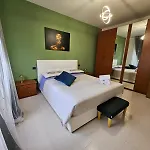Divino Superior Apartment Altedo
